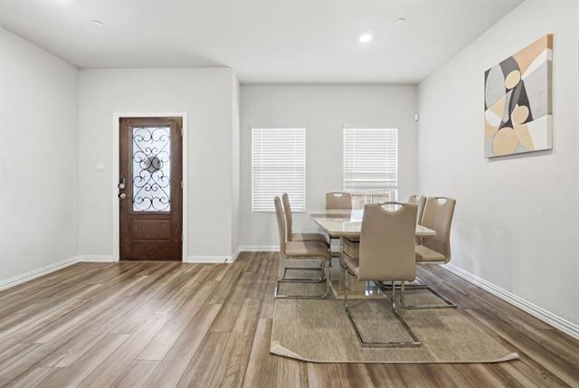 Building Photo - 224 Monarch Wy