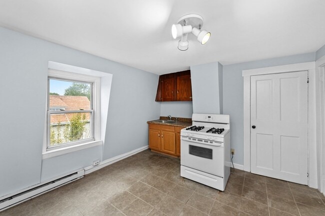 Building Photo - 34 Neponset Ave