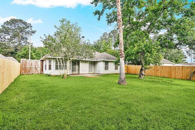 Building Photo - Single Family Home