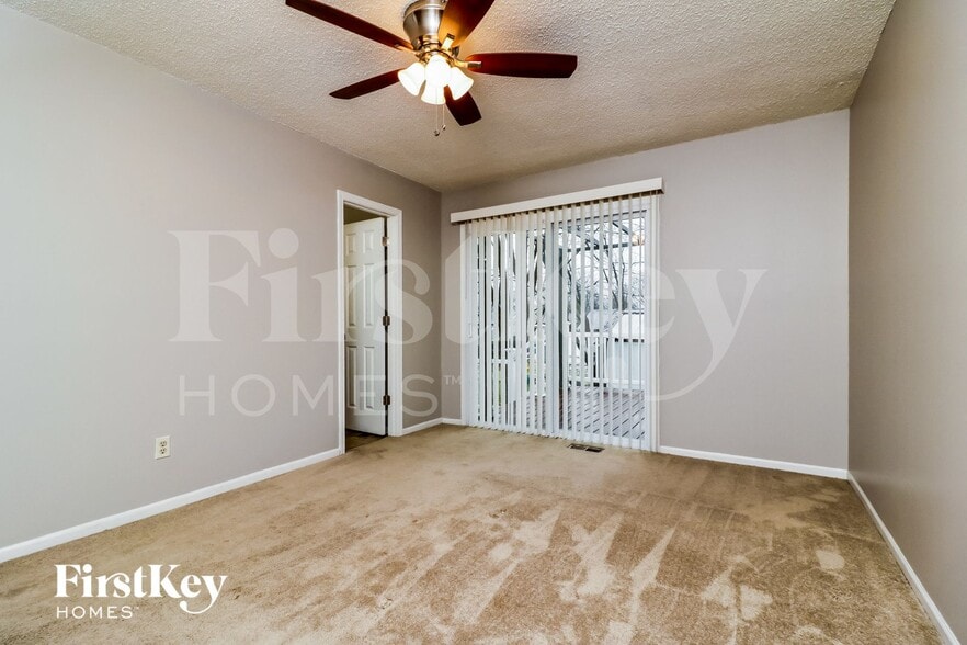 Building Photo - 1357 Buffalo Rock Dr