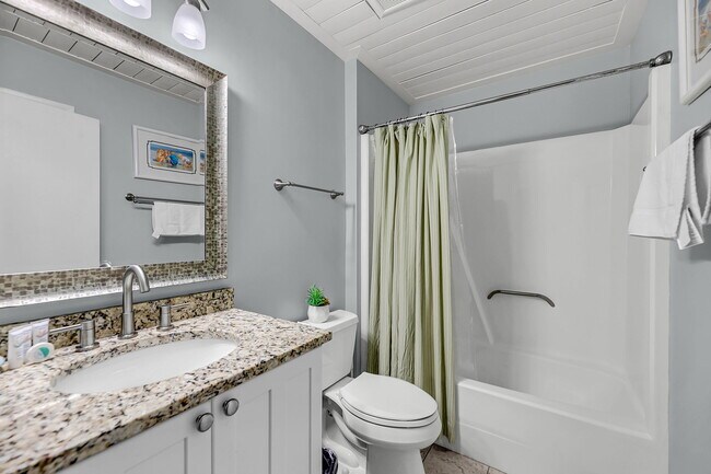 Building Photo - Branson - Breeze