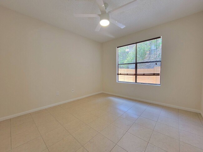 Building Photo - 8706 Schick Rd