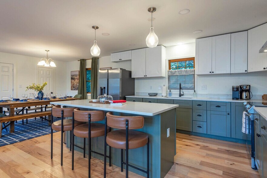 Building Photo - 32 Whitaker View Rd