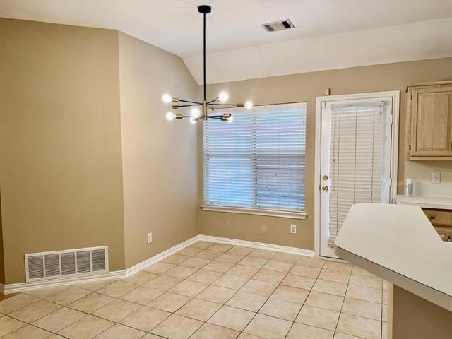 Building Photo - 2151 Arbor Creek Dr