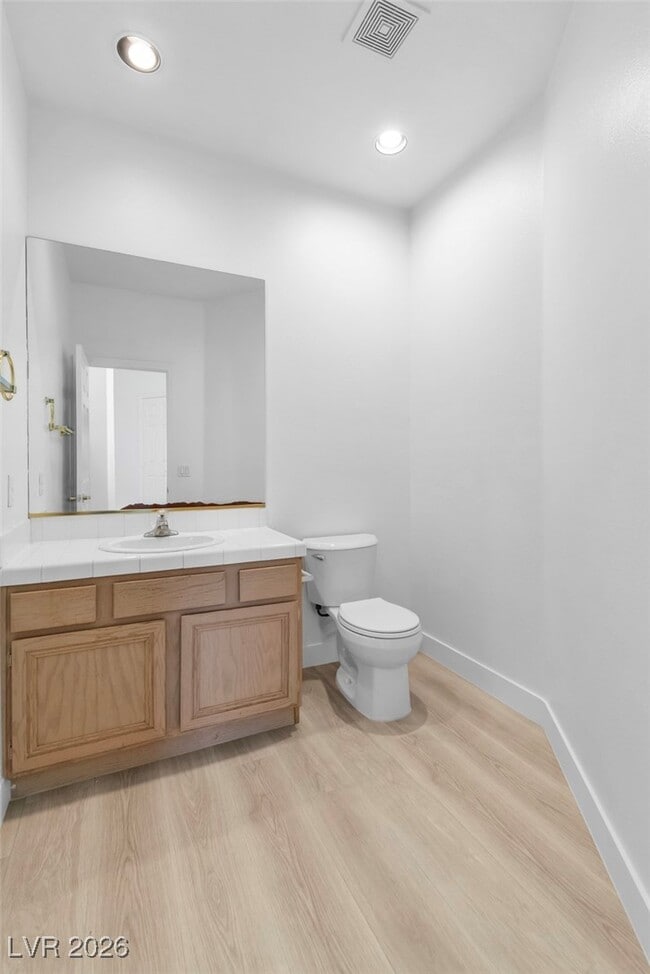 Building Photo - 3986 Windansea St