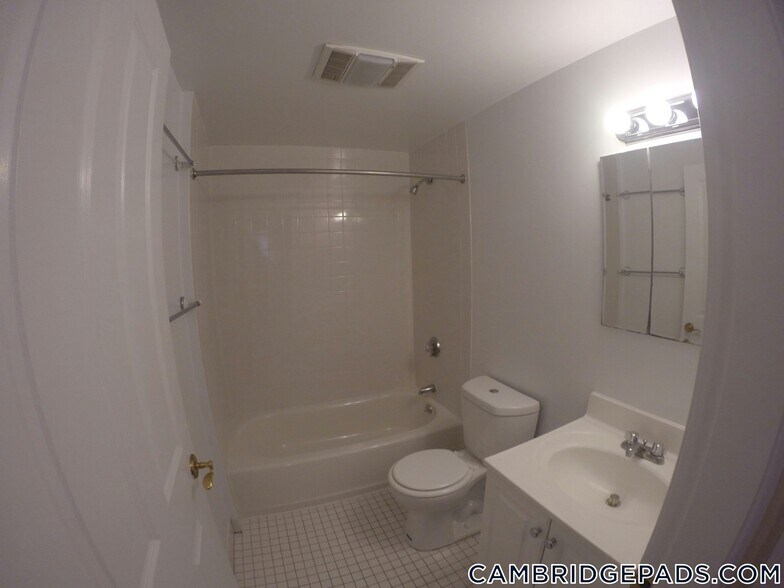 Building Photo - 26 Chauncy St