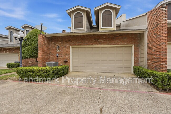 Building Photo - 5845 Water Ridge Dr