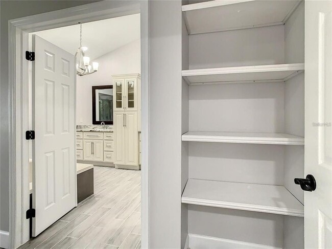 Building Photo - 6708 Yardley Way