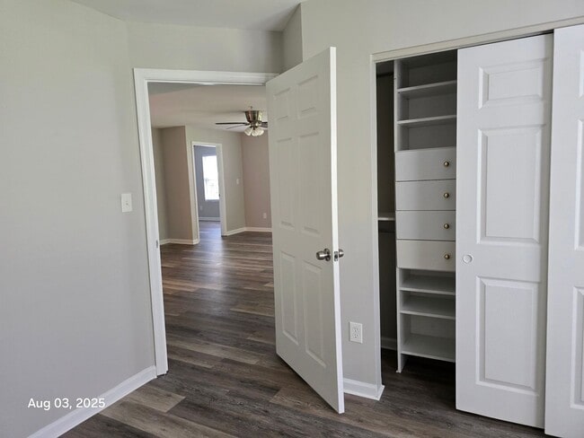 Building Photo - Beautiful 2 Bed 2 Bath Condo With Patio In...