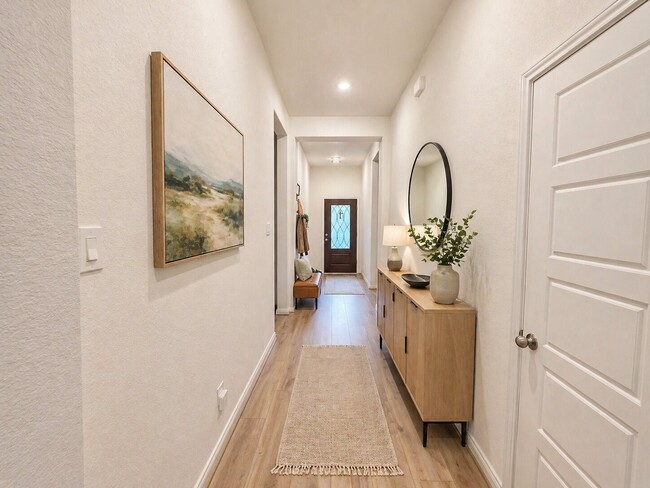 Building Photo - 31630 Zoe Pt