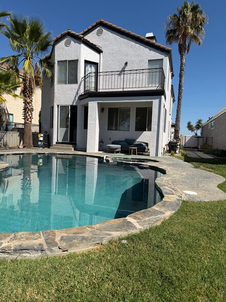 Building Photo - 1778 Cherry Hills Dr
