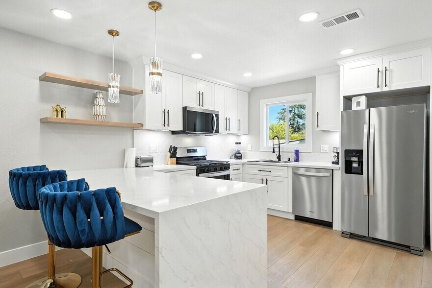 Building Photo - 12311 Witt Rd