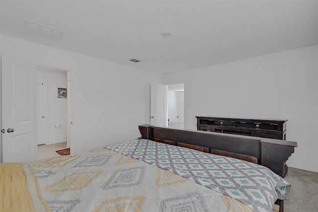 Building Photo - 8617 Thicket Rdg St