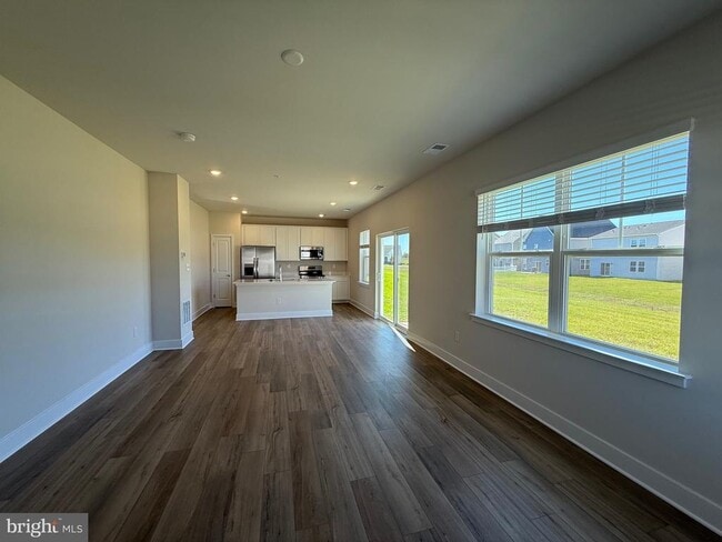 Building Photo - 1670 Lake Placid Dr