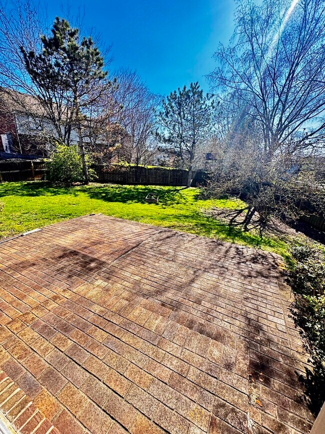 Building Photo - 4320 Creek Valley Way