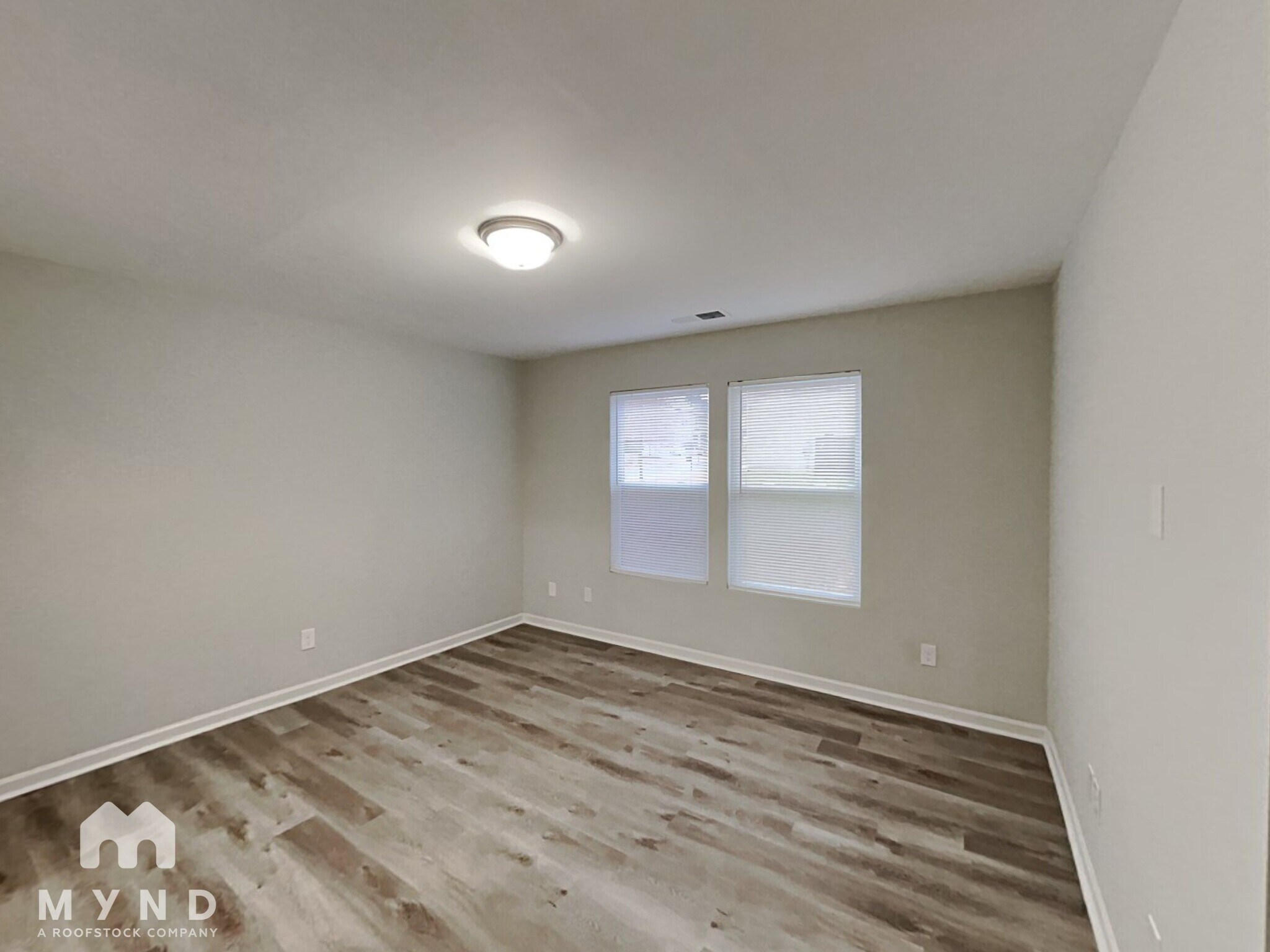 Building Photo - 6108 Fazenda Drive