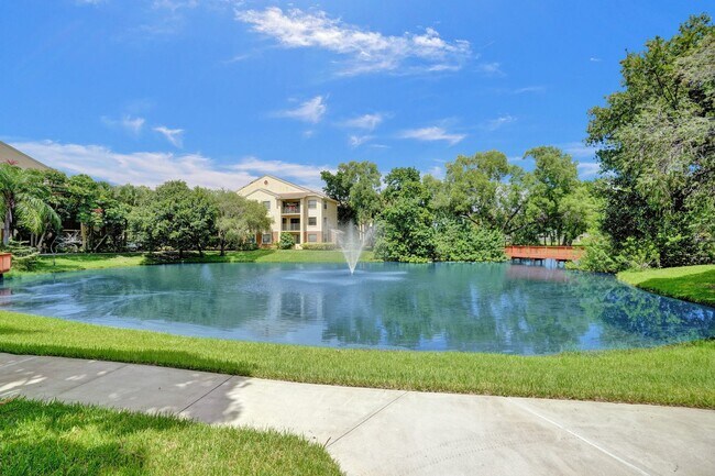 Building Photo - SPACIOUS 2 BED/2 BATH WITH BALCONY IN RESORT-STYLE COMMUNITY!