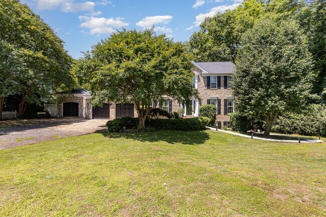 Building Photo - WATERFRONT RENTAL PROPERTY