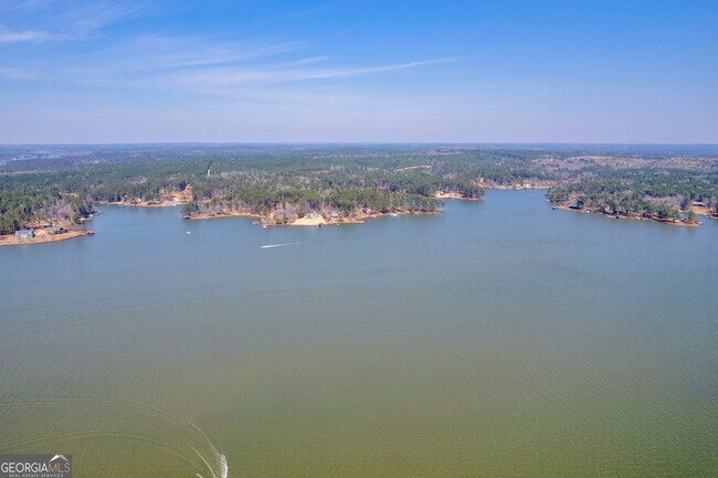 Building Photo - 106 Degrandis Ln NE