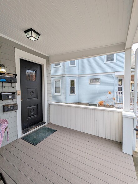 Building Photo - 92 Powder House Blvd