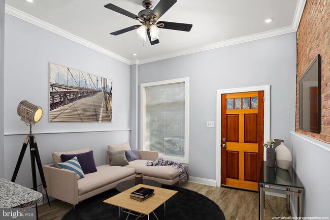 Building Photo - 2112 Eastern Ave