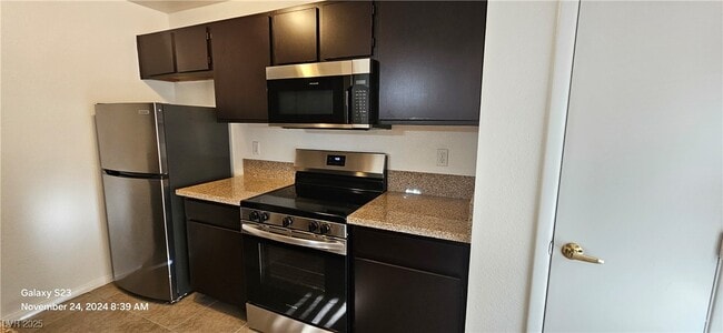 Building Photo - 1150 N Buffalo Dr