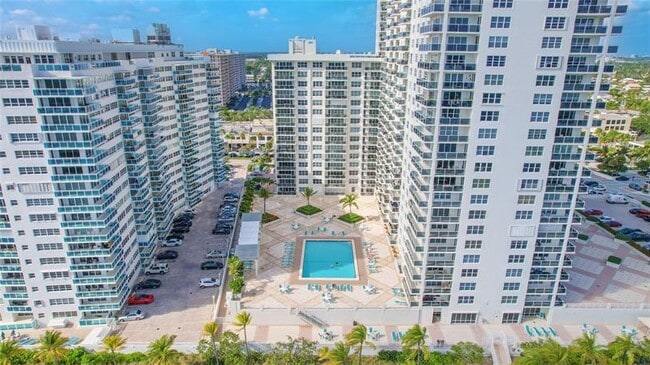 Building Photo - 3500 Galt Ocean Dr