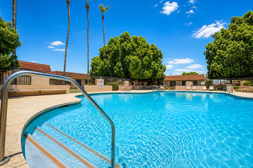Community Pool - 4818 S Alder Dr