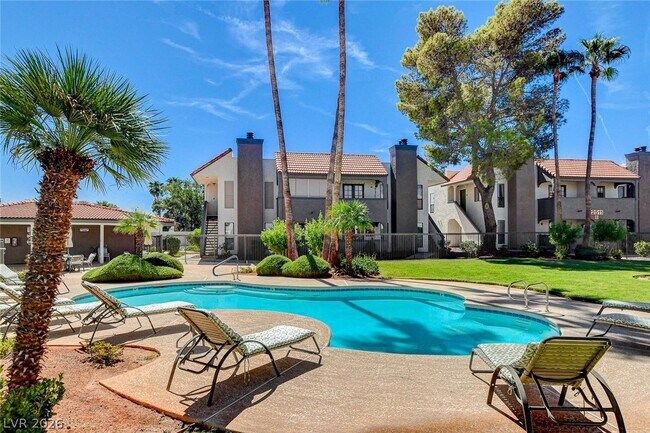 Building Photo - 6149 W Oakey Blvd