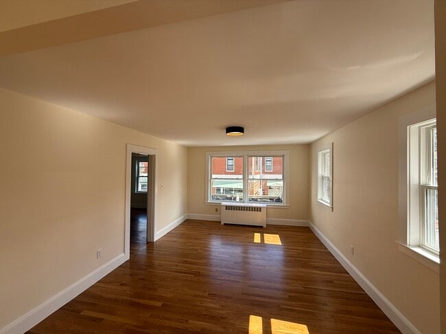 Building Photo - 3 Williston Rd