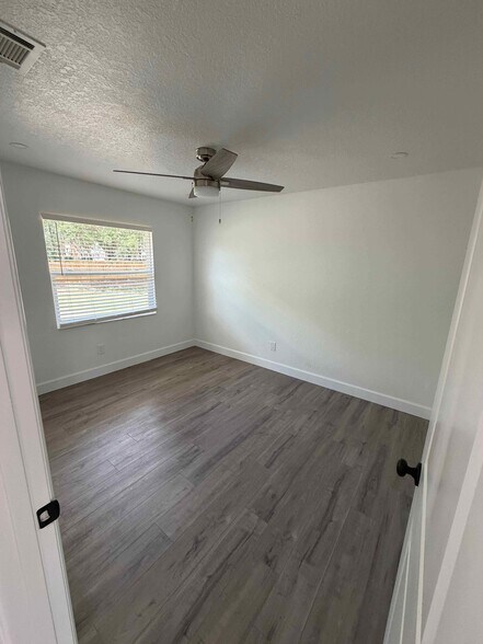 Building Photo - 11803 Alafaya Woods Ct