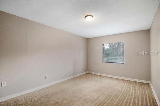 Building Photo - 484 Banyon Tree Cir