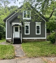 Building Photo - 835 19th St