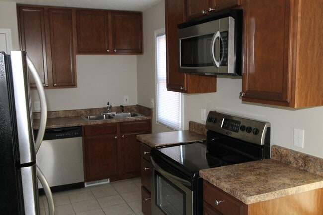 Building Photo - Premium Ralston Location!   Cozy 3 Bedroom...