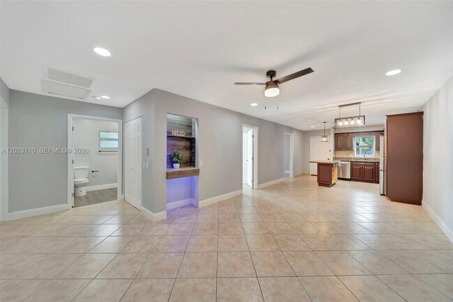 Building Photo - 11640 NW 39th St