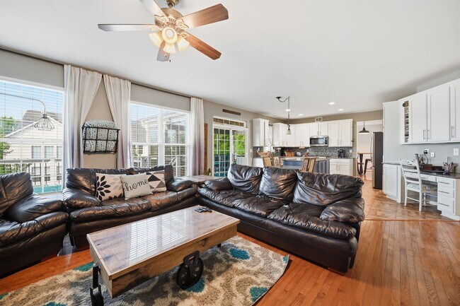 Building Photo - Spacious Home in a Great Leesburg Location
