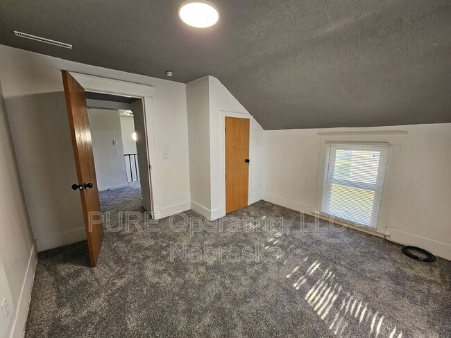 Building Photo - 1809 N 33rd St