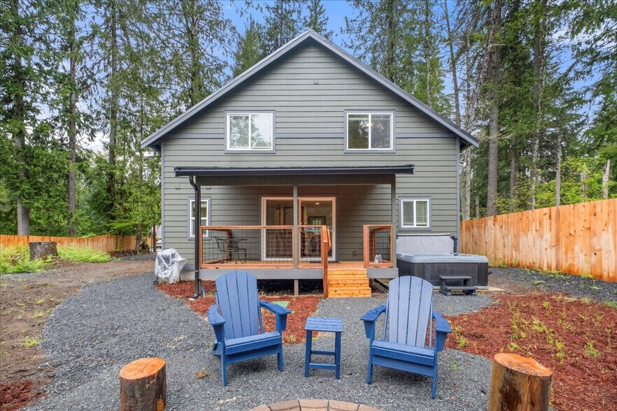 Building Photo - 308 Paradise Dr