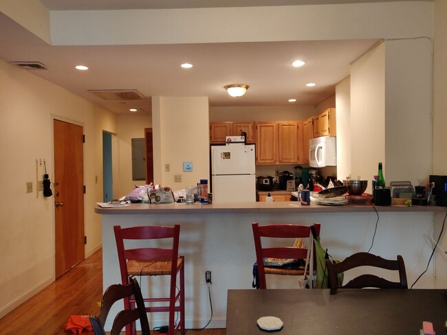 Primary Photo - Coolidge Corner Area. In-Unit Washer and D...