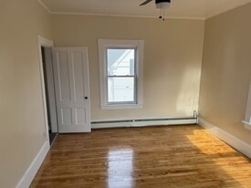 bedroom 1 - 735 Pine St