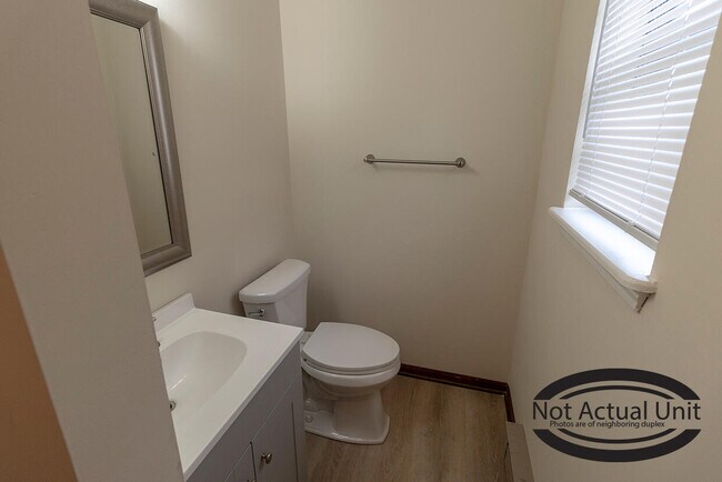 Building Photo - 3314 Belle Meade Dr