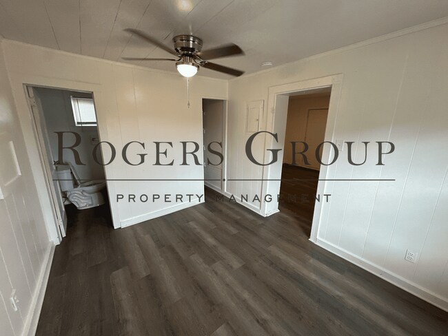 Building Photo - *** $500 Rent Credit Special *** - Homes for Rent in Henderson NC - 142 Ransey Street - Schedule ...