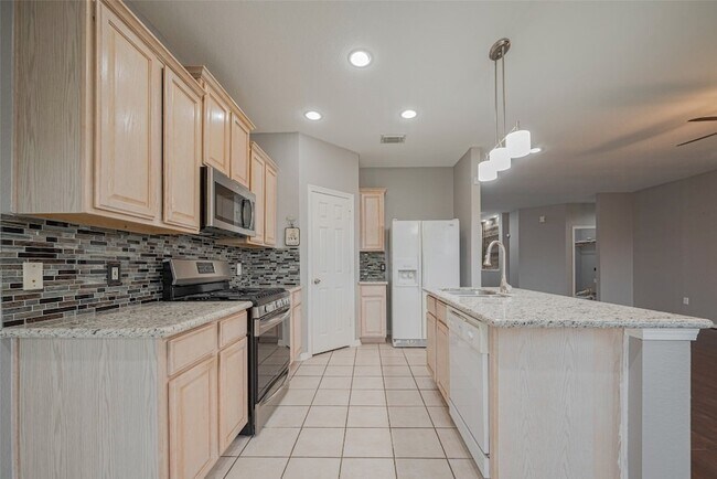 Building Photo - 4510 Sherwood Green Ct