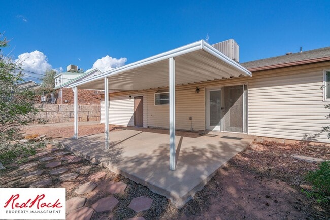Building Photo - Bright & Spacious 3-Bed, 2-Bath Home in Wa...