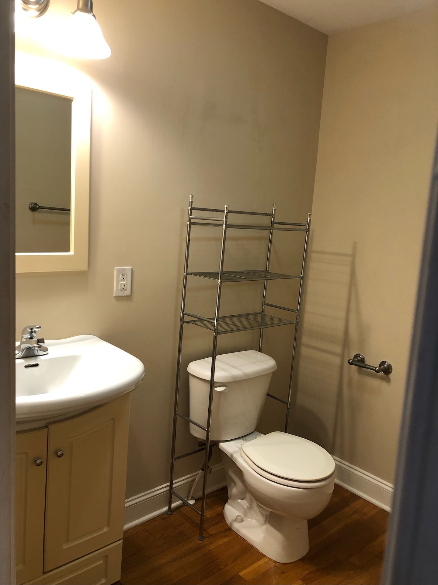 Building Photo - 337 Martin Luther King Jr Dr