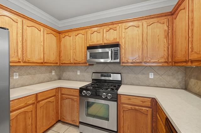 Building Photo - 3828 Confidence Dr