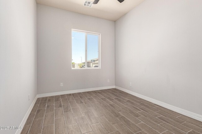 Building Photo - 14861 S Capistrano Rd