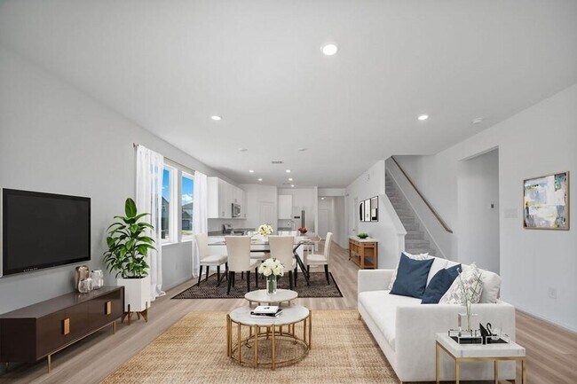 Building Photo - 18002 Horse Hvn Ln