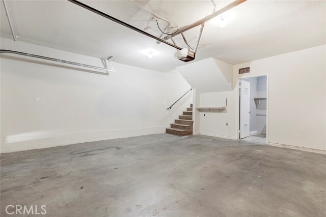 Building Photo - 7409 Woodman Ave