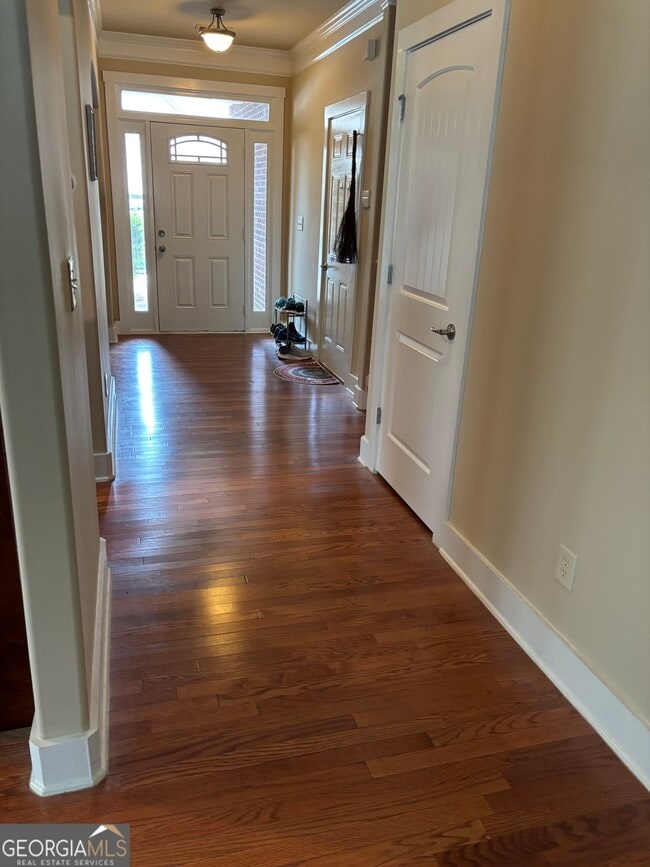 Building Photo - 137 Putters Dr